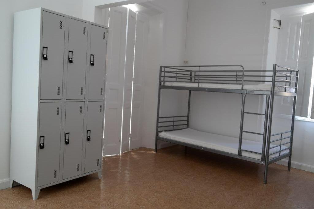 White Sun Hostel Lagos Buitenkant foto